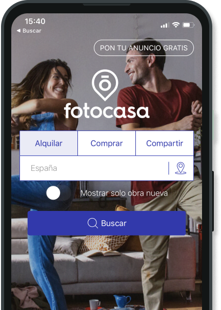 Detalle de un móvil mostrando la web de fotocasa