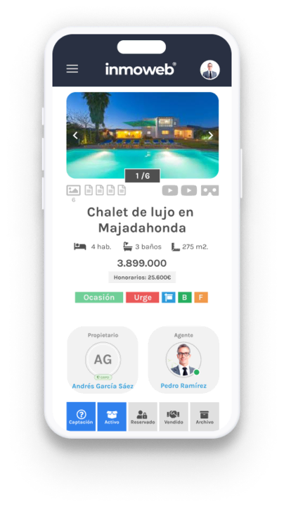 Móvil con pantallazo de Inmoweb
